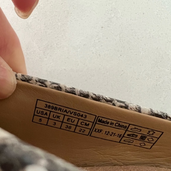 Vionic Bria Wedge - Picture 7 of 16